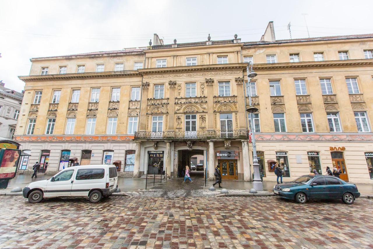 Австрійська Квартира В Центрі На Вулиці Михальчука 5 Lviv Exterior photo